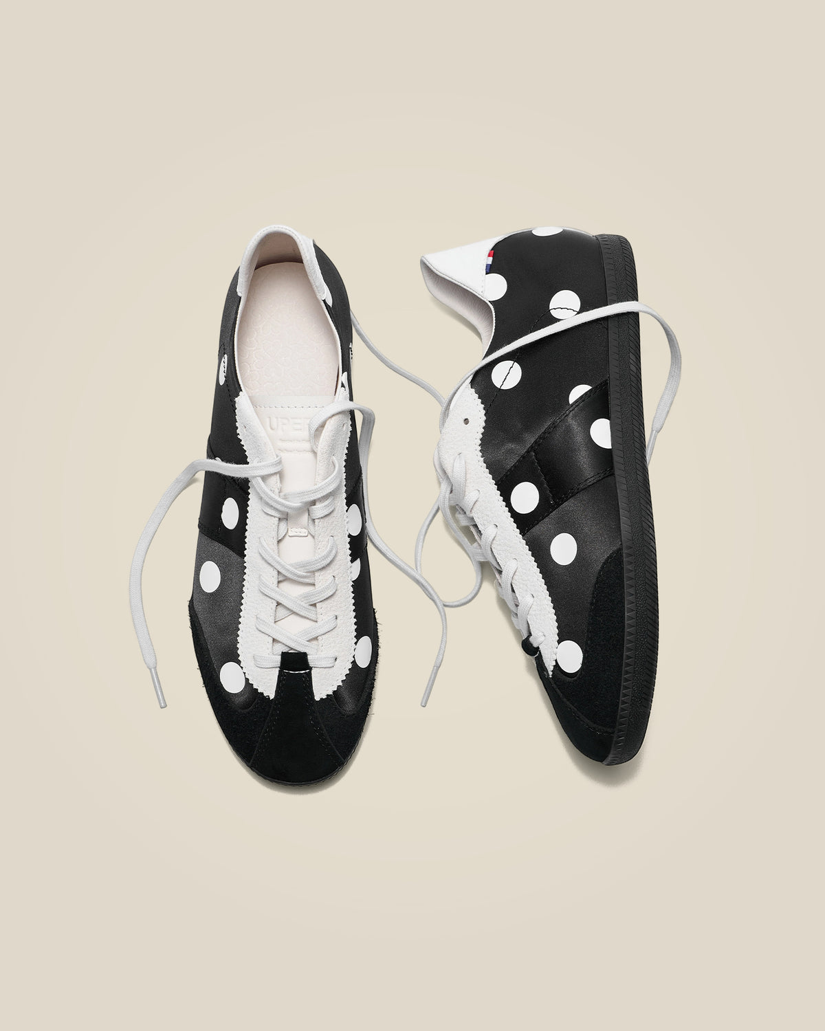 UPERA Form Series-Snow Dot Female Version